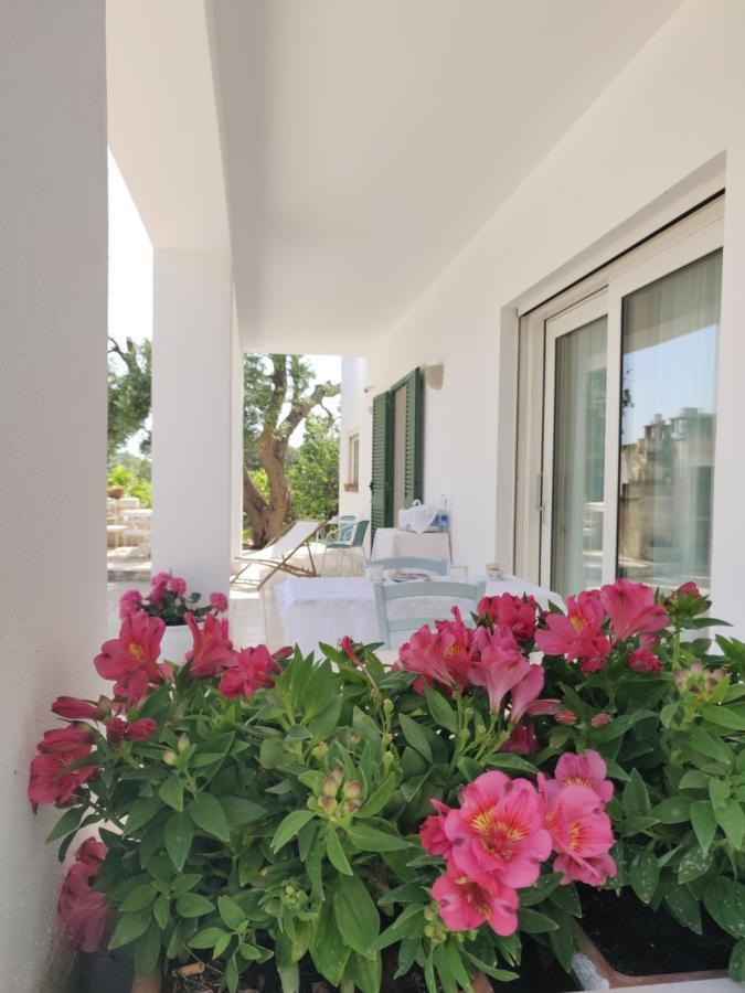 Mareulivi Bed & Breakfast Ostuni Bagian luar foto