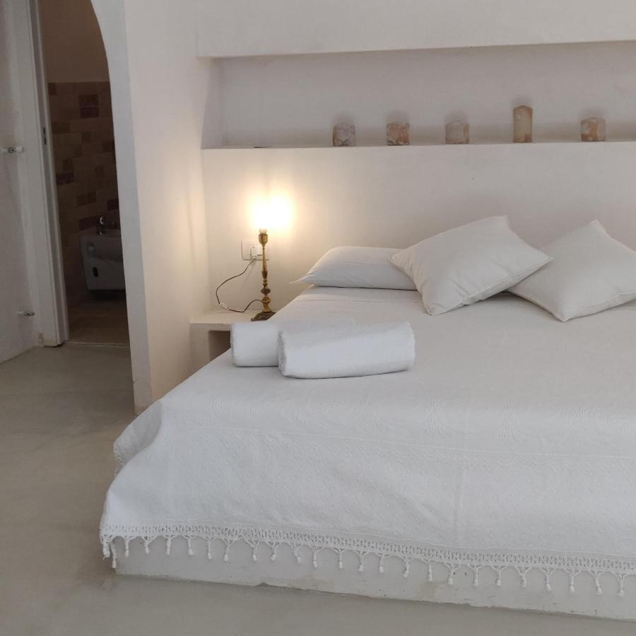 Mareulivi Bed & Breakfast Ostuni Bagian luar foto